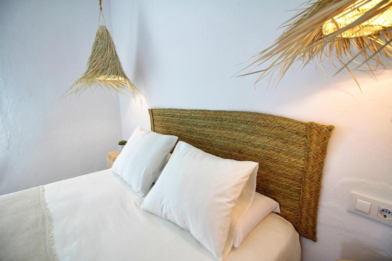 Alma Zahora Hotel Барбате Екстериор снимка